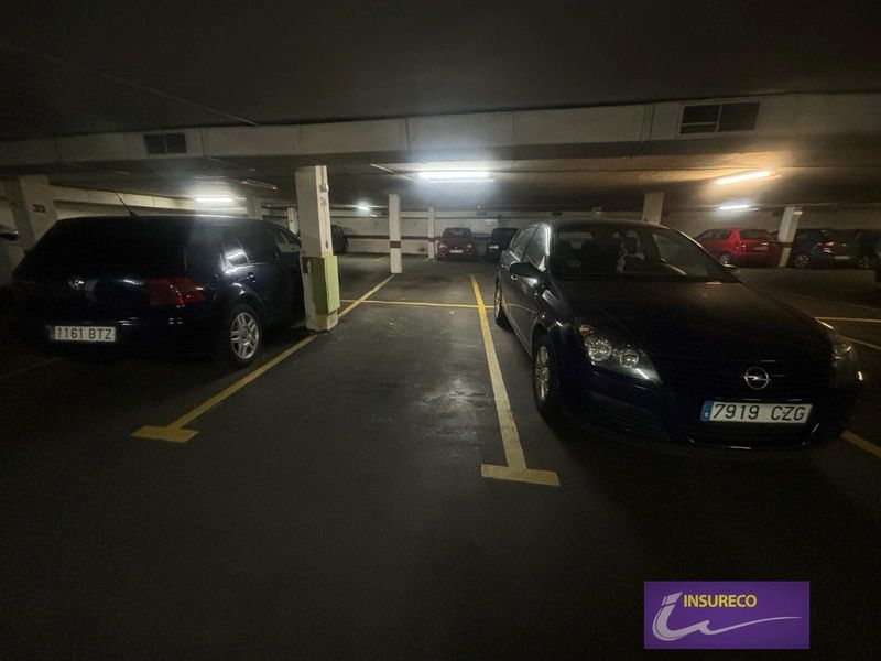 Garaje en venta León. Ref: 2015. Insureco León