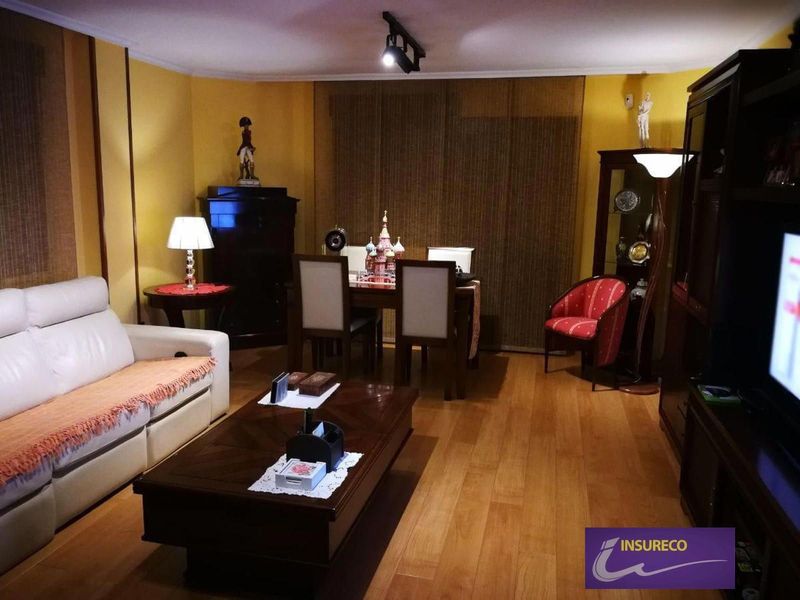 Casa en venta Villaquilambre, León. Ref: 2137. Insureco León