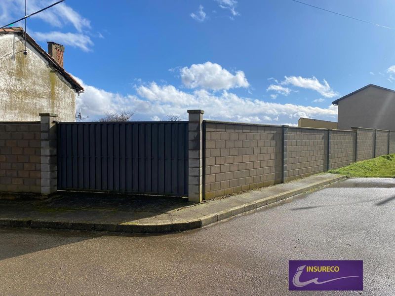 Edificio Singular en venta Gradefes, León. Ref: 2203. Insureco León