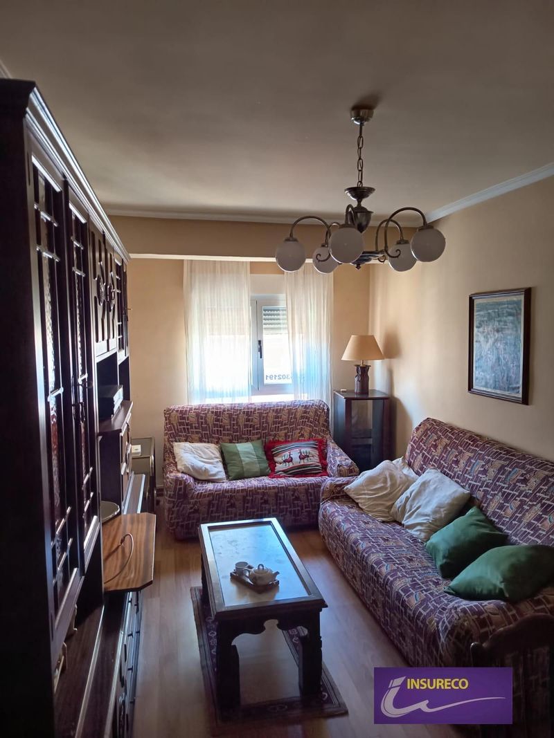 Piso en venta León. Ref: 2305. Insureco León