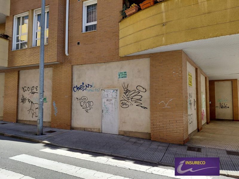 Local Comercial en venta León. Ref: 2329. Insureco León
