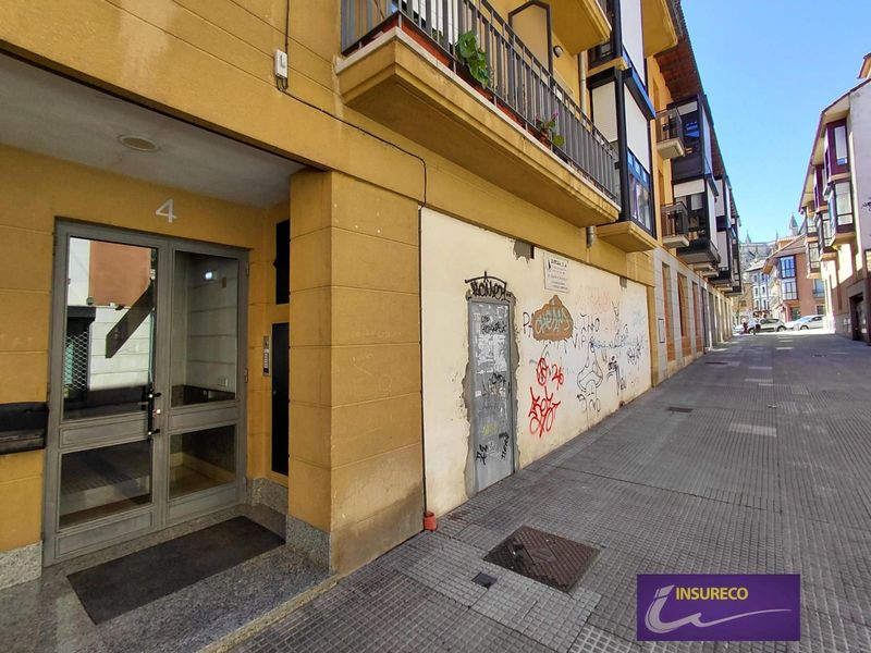 Local Comercial en venta León. Ref: 2342. Insureco León