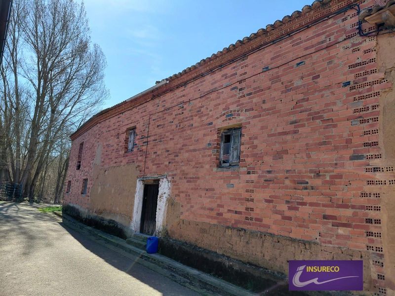 Edificio Singular en venta Cubillas De Rueda, León. Ref: 2351. Insureco León