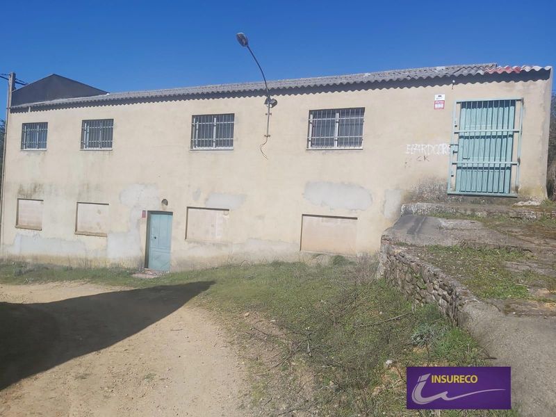 Nave Industrial en venta Villaquilambre, León. Ref: 2355. Insureco León