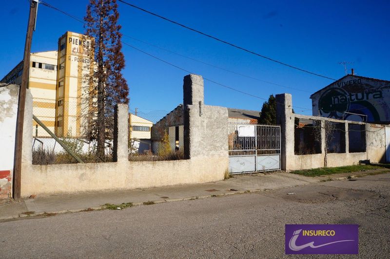 Nave Industrial en venta León. Ref: 2376. Insureco León