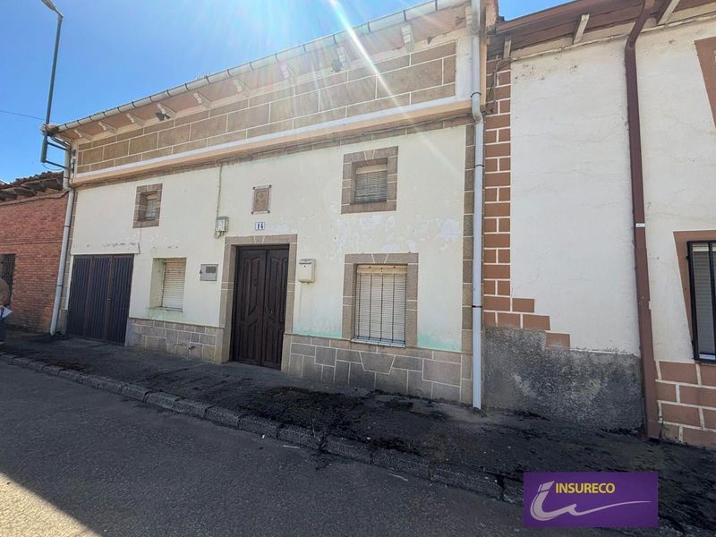 Casa en venta Pobladura De Pelayo Garcia, León. Ref: 2385. Insureco León