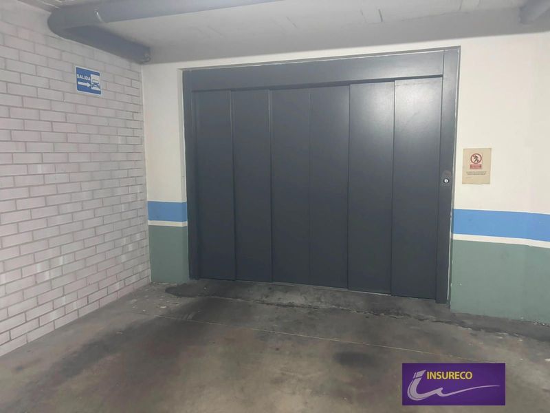 Garage for rent León. Ref: 2409. Insureco León