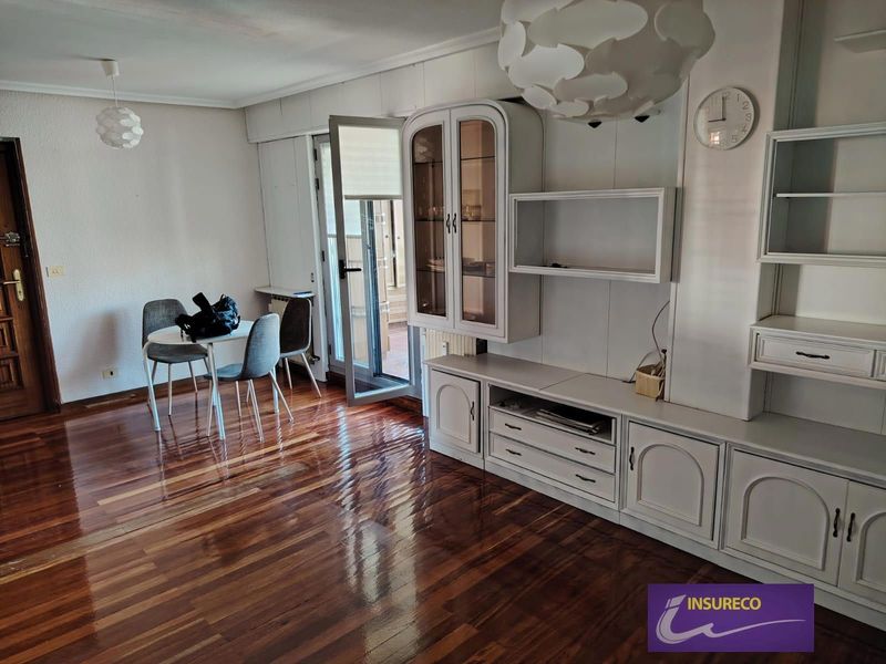Ático en venta León. Ref: 2427. Insureco León