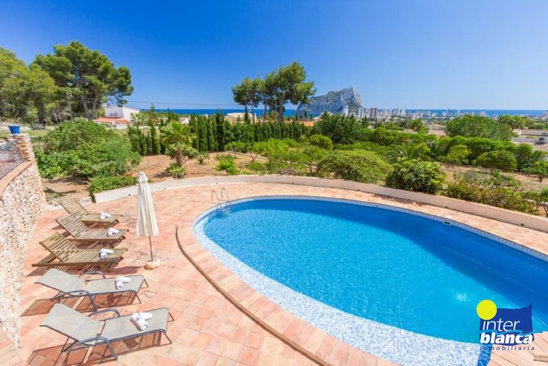 Villa de lujo en venta y alquiler Calp/Calpe, Alicante. Ref: 1240. Interblanca Real Estate
