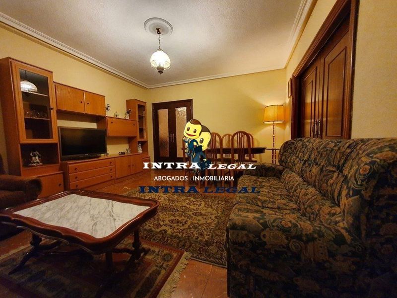Piso en alquiler Salamanca. Ref: 2483. Intra Legal Inmobiliaria