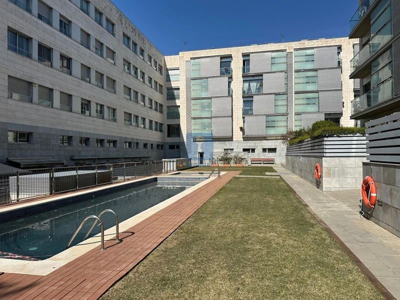 Piso en venta Sant Cugat del Vallès, Barcelona. Ref: 1550. Inveriba