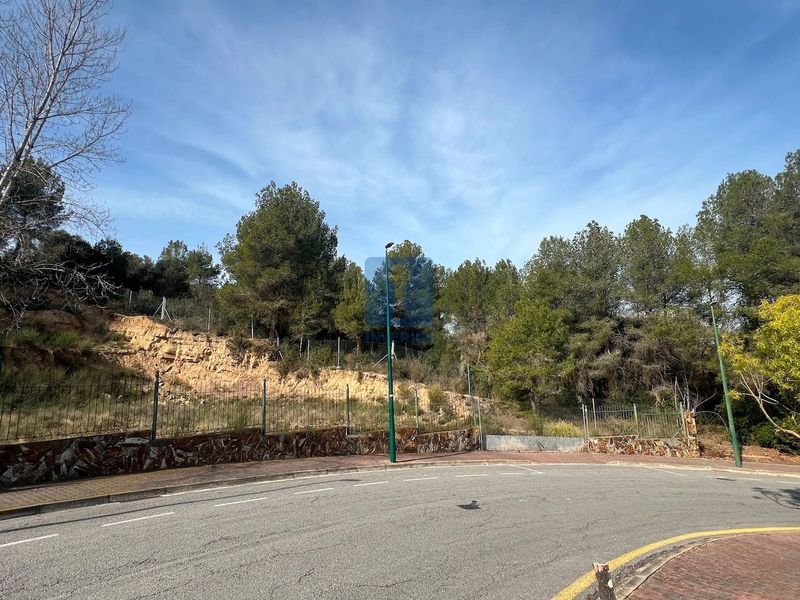 Parcela en venta Sant Esteve Sesrovires, Barcelona. Ref: 3677. Inveriba