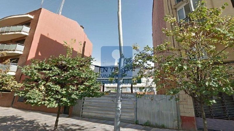 Parcela en venta Badalona, Barcelona. Ref: 3679. Inveriba