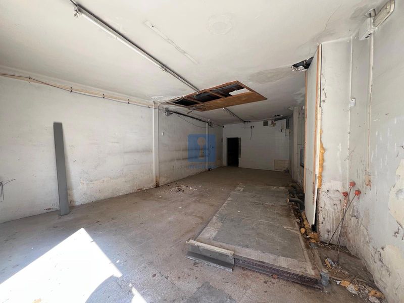 Local Comercial en venta Castelldefels, Barcelona. Ref: 3936. Inveriba