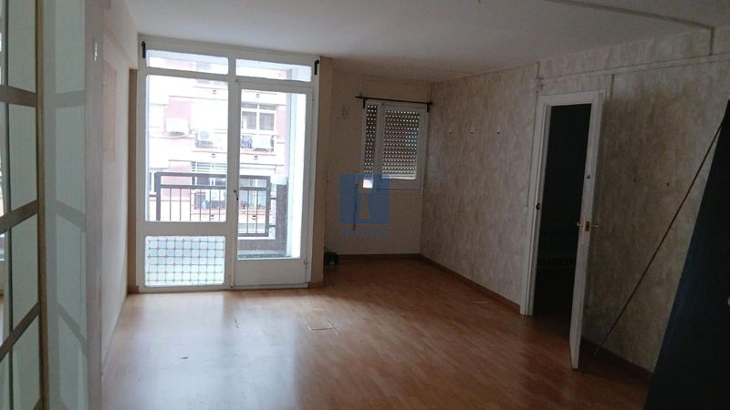Piso en venta Sant Feliu de Llobregat, Barcelona. Ref: 4540. Inveriba
