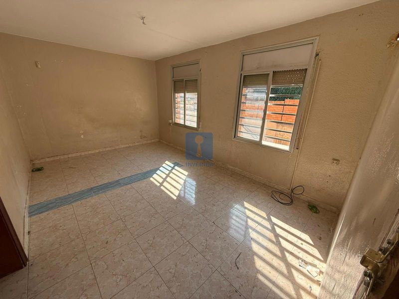 Piso en venta Sant Boi de Llobregat, Barcelona. Ref: 4786. Inveriba