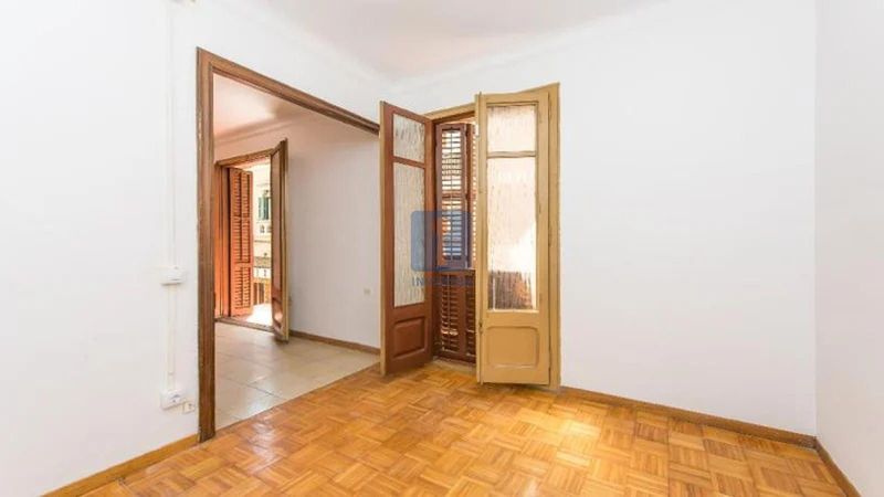 Piso en venta Barcelona. Ref: 4955. Inveriba
