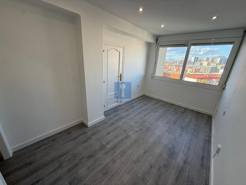 Piso en venta Cornellà de Llobregat, Barcelona. Ref: 5162. Inveriba