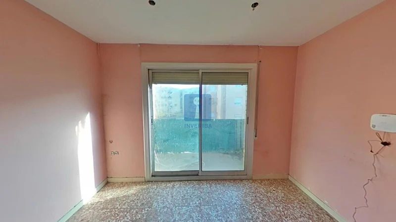 Piso en venta Terrassa, Barcelona. Ref: 5165. Inveriba