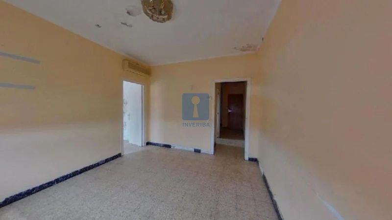 Piso en venta Sabadell, Barcelona. Ref: 5168. Inveriba