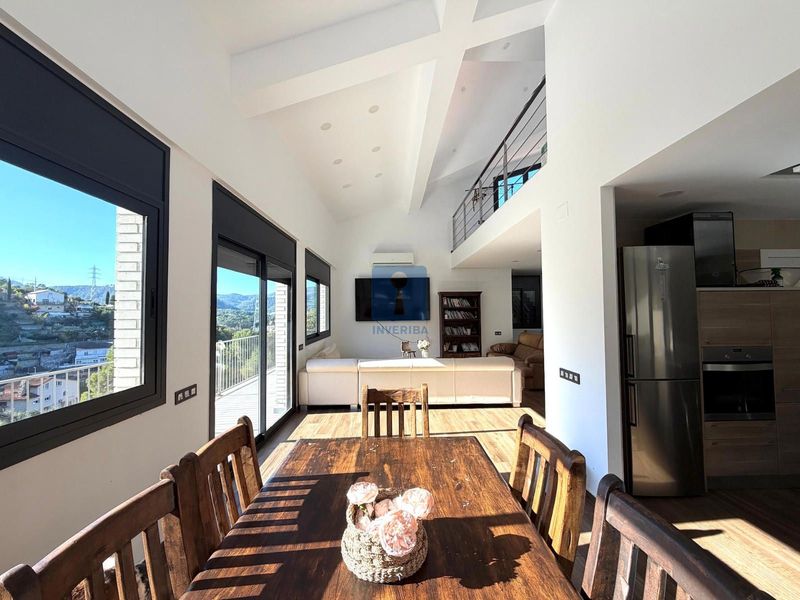 Chalet Independiente en venta Cervello, Barcelona. Ref: 5178. Inveriba