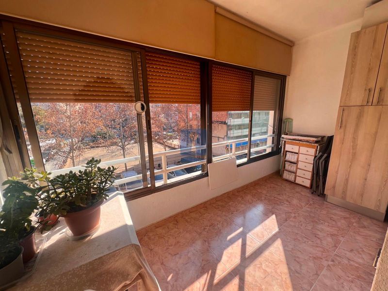 Piso en venta Cornellà de Llobregat, Barcelona. Ref: 5234. Inveriba