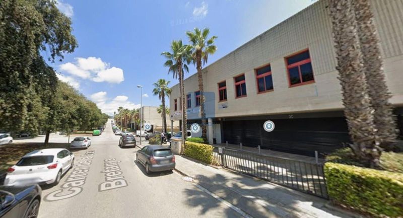 Nave Industrial en venta Badalona, Barcelona. Ref: 5382. Inveriba