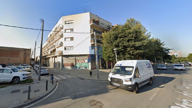 Garaje en venta Cornellà de Llobregat, Barcelona. Ref: 5416. Inveriba