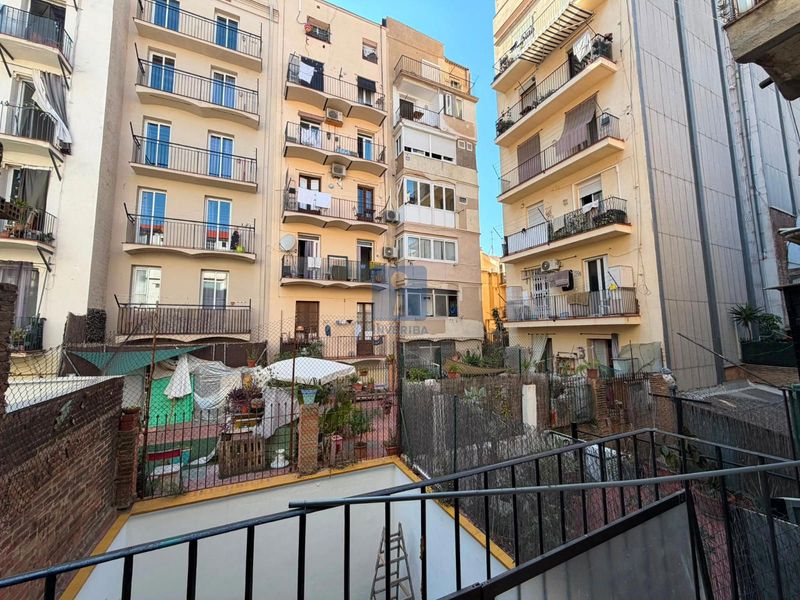 Piso en venta Barcelona. Ref: 5428. Inveriba