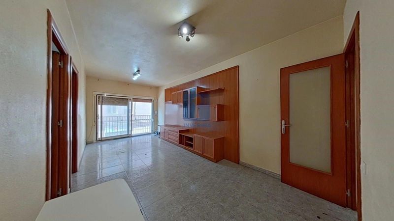 Piso en venta Badalona, Barcelona. Ref: 5443. Inveriba