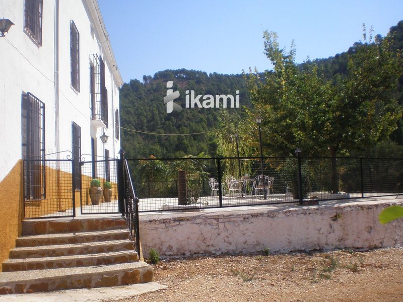 Parcela en venta Beas De Segura, Jaén. Ref: 1456. IKAMI ESPAÑA