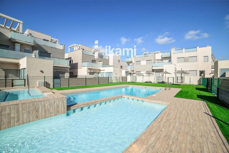 Adosado en venta Pilar De La Horadada, Alicante. Ref: 2183. IKAMI ESPAÑA