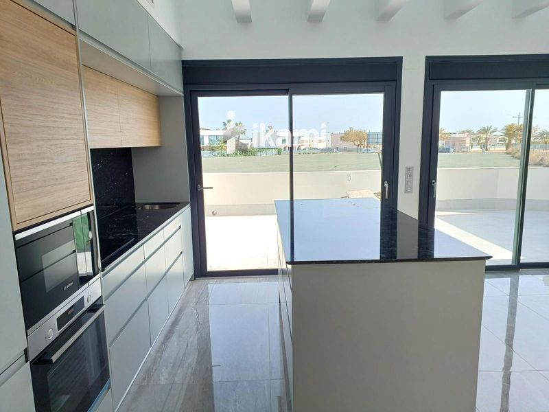 Townhouse for sale San Pedro Del Pinatar, Murcia. Ref: 2201. IKAMI ESPAÑA