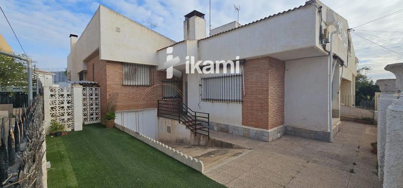 Townhouse for sale San Pedro Del Pinatar, Murcia. Ref: 2482. IKAMI ESPAÑA