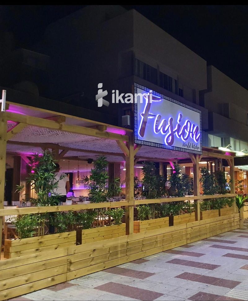 Local Comercial en traspàs Platja D