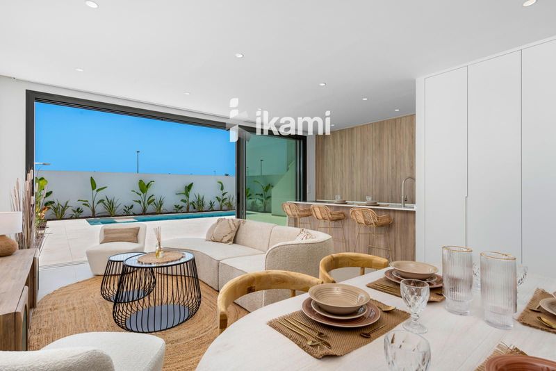 Townhouse for sale Los Alcazares, Murcia. Ref: 3237. IKAMI ESPAÑA