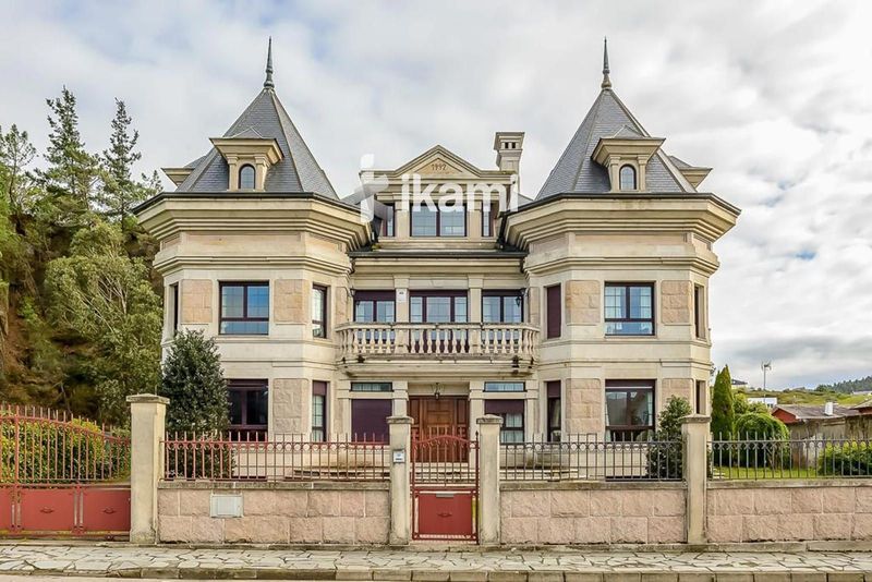 Chalet Independiente en venta Navia, Asturias. Ref: 3300. IKAMI ESPAÑA