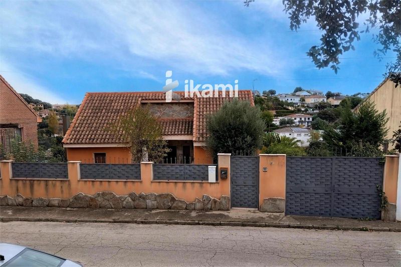 Xalet Independent en venda El Casar, Guadalajara. Ref: 3356. IKAMI ESPAÑA