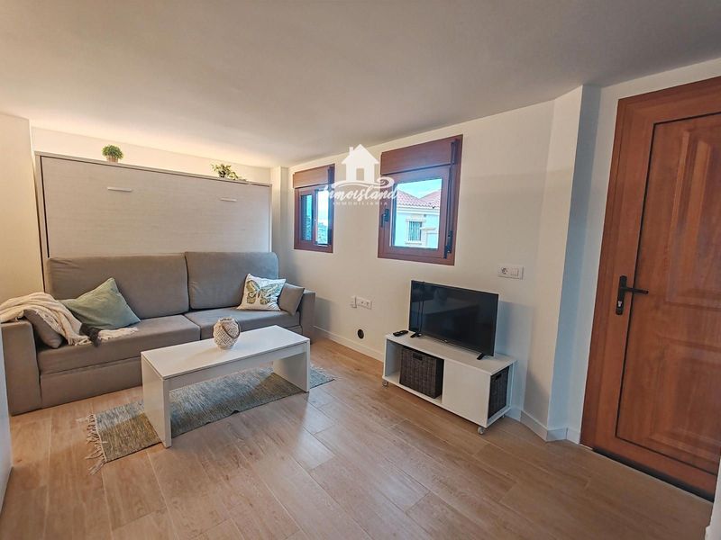 Flat for sale Adeje, Santa Cruz Tenerife. Ref: 2565. Inmoisland 