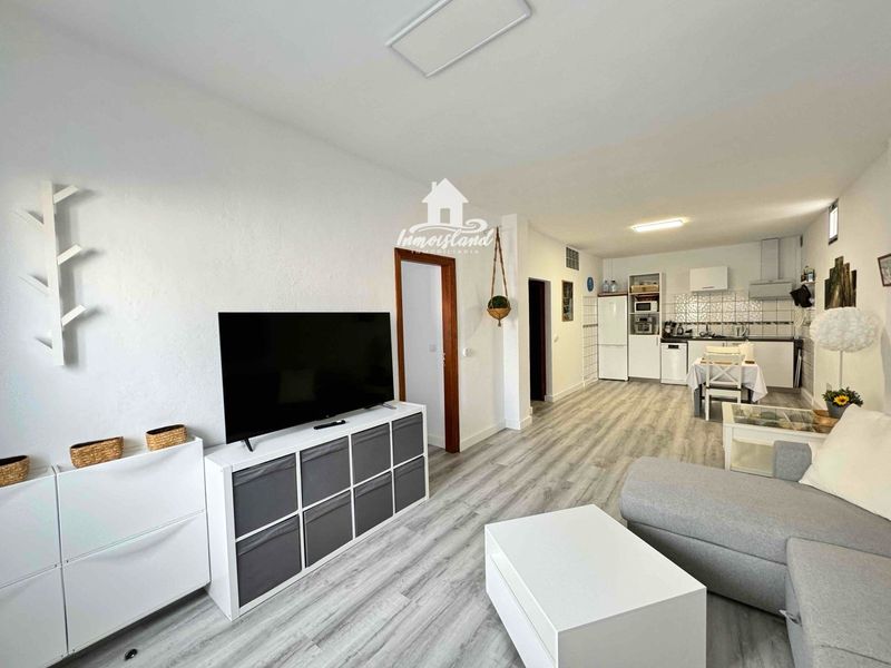 Flat for sale Arona, Santa Cruz Tenerife. Ref: 2566. Inmoisland 