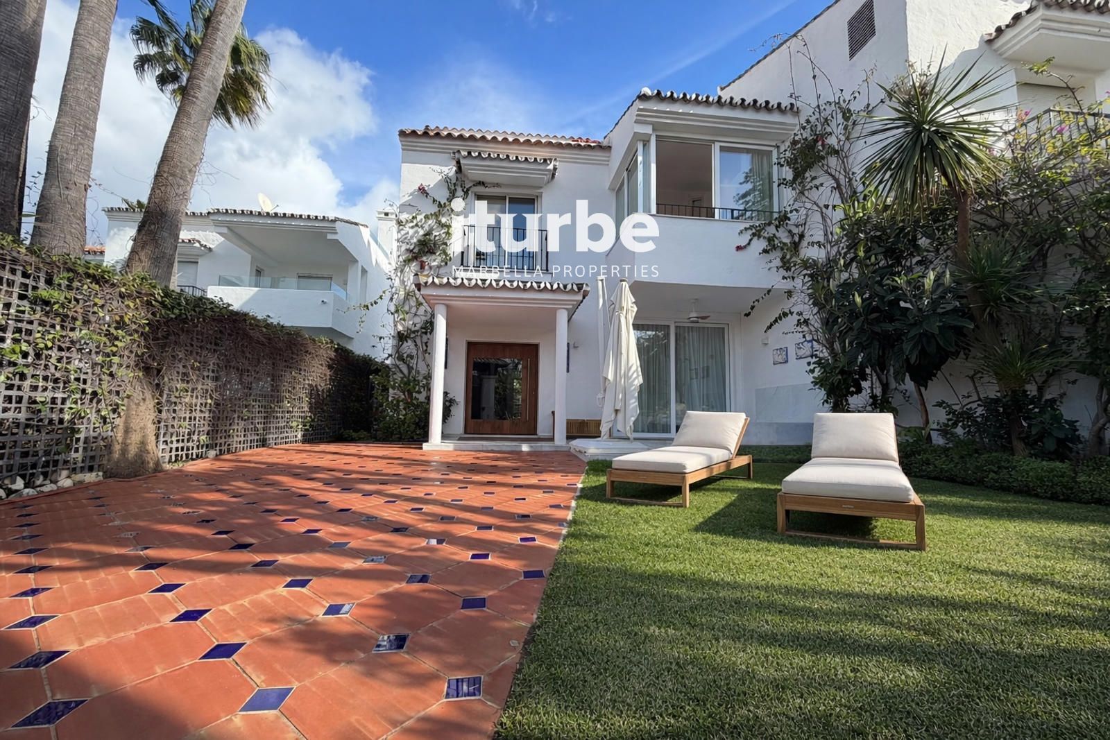 Maison  à louer Marbella, Málaga. Ref: 1392. Iturbe Properties