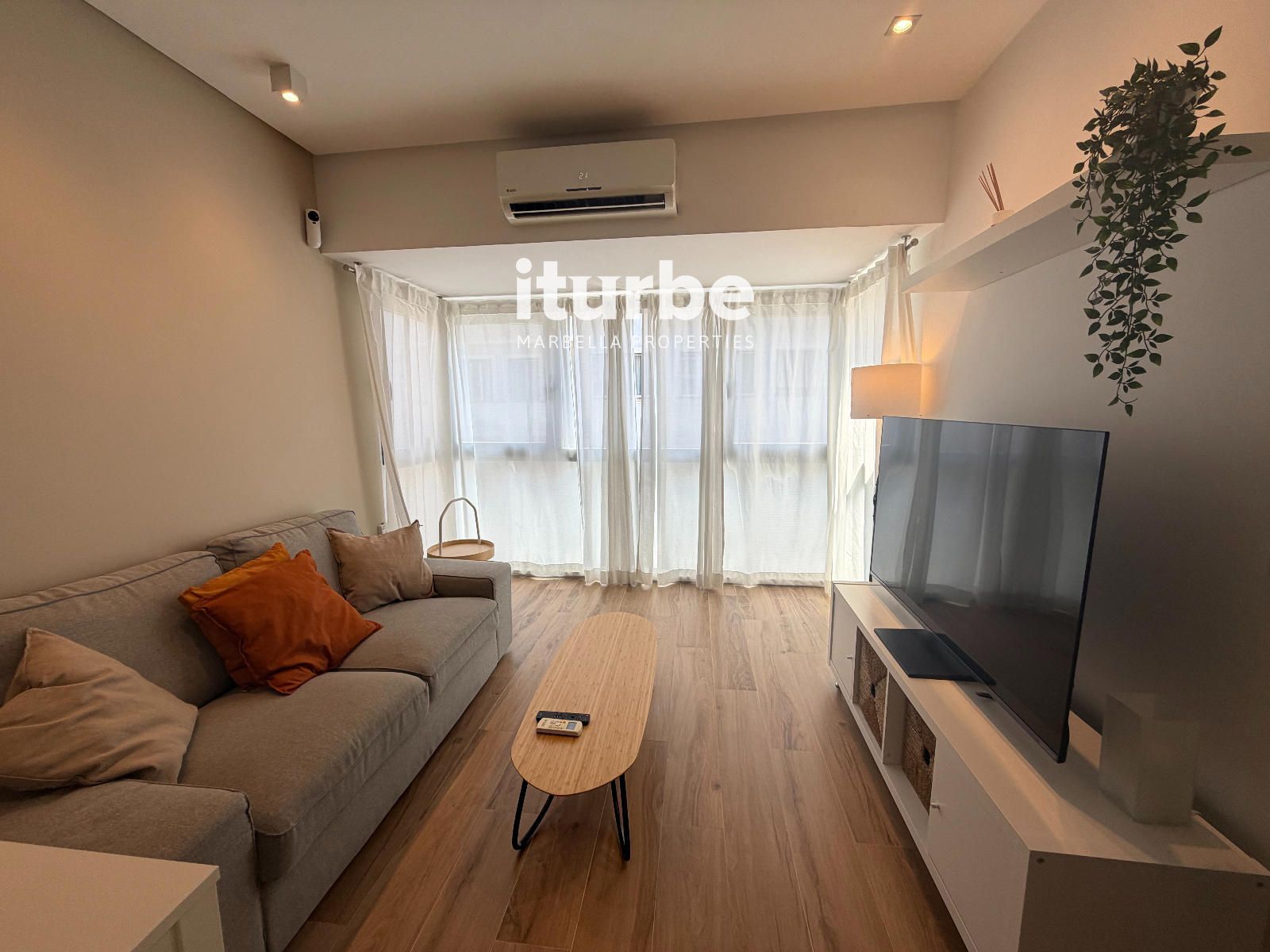 Piso en alquiler Madrid. Ref: 1493. Iturbe Properties