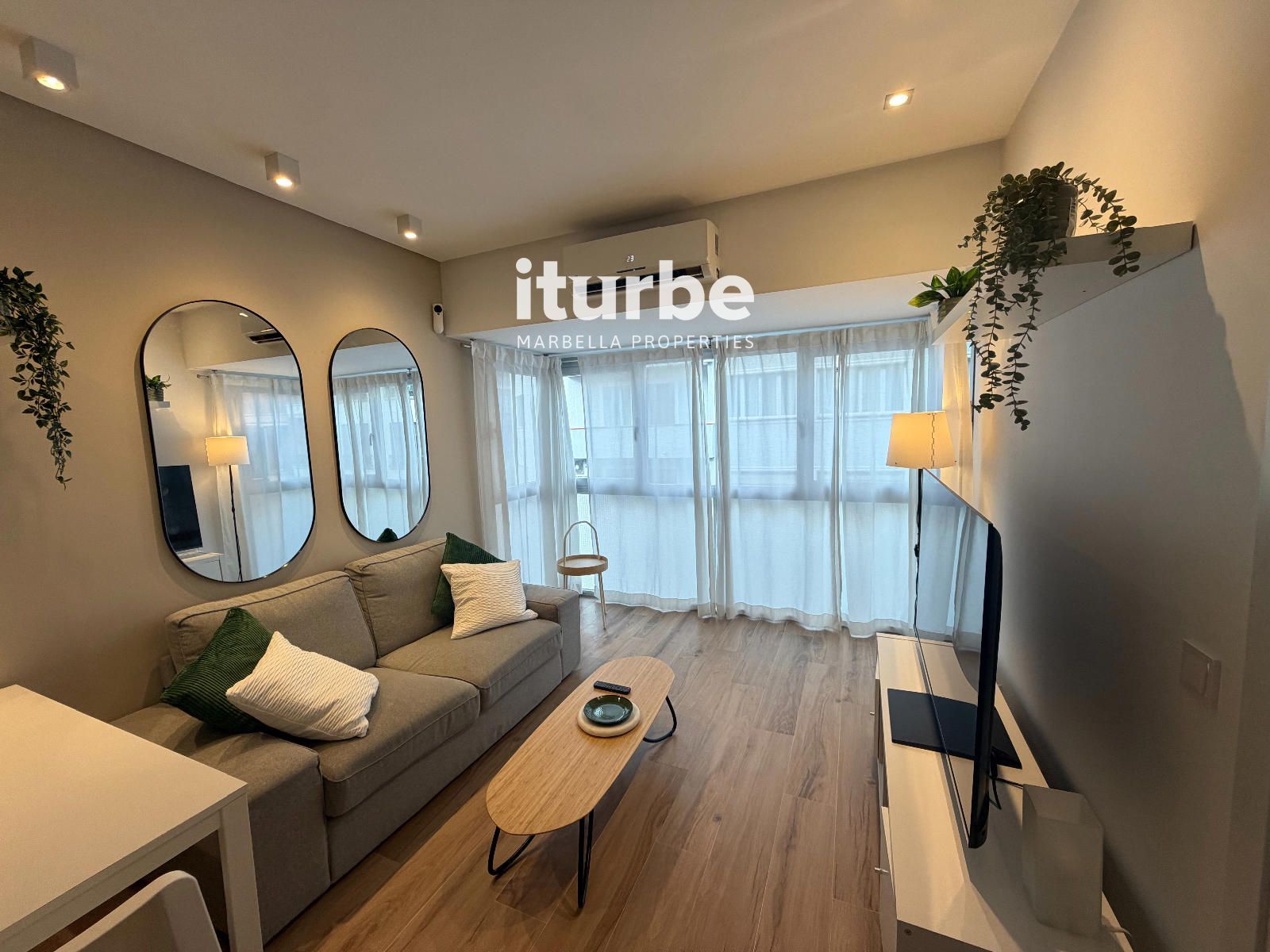 Appartement  à louer Madrid. Ref: 1493. Iturbe Properties