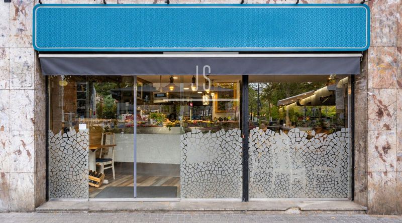 Local Comercial en traspàs Barcelona. Ref: 3503. JS 
