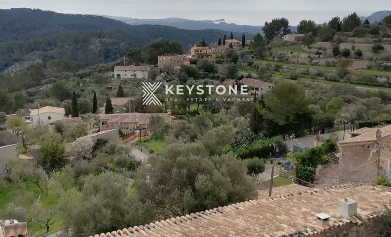 Plot for sale Puigpunyent, Baleares. Ref: 1487. Keystone Real Estate & Yachts