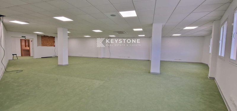Office for sale Llucmajor, Baleares. Ref: 1904. Keystone Real Estate & Yachts