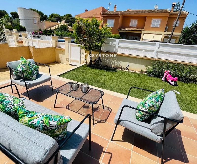 Окремий котедж в оренду Llucmajor, Baleares. Ref: 2143. Keystone Real Estate & Yachts