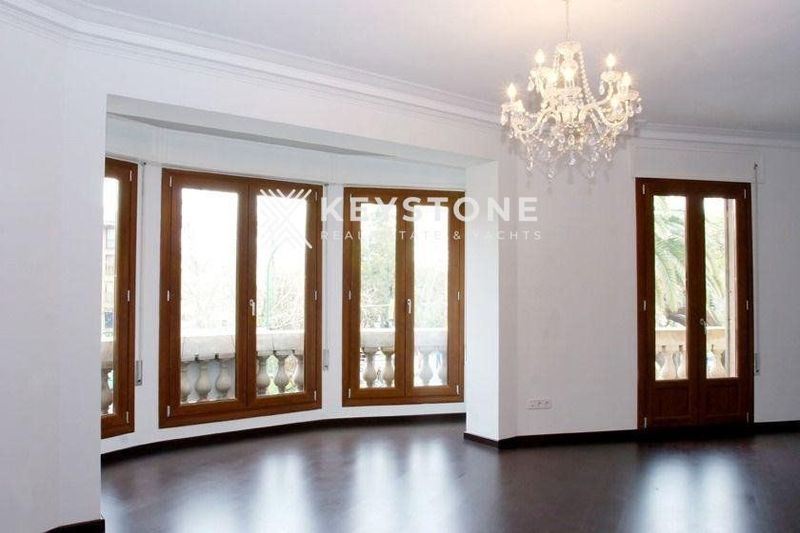 Flat for sale Palma De Mallorca, Baleares. Ref: 2201. Keystone Real Estate & Yachts