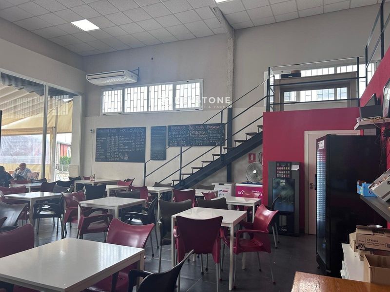 Local Comercial en alquiler y traspaso Palma De Mallorca, Baleares. Ref: 2260. Keystone Real Estate & Yachts