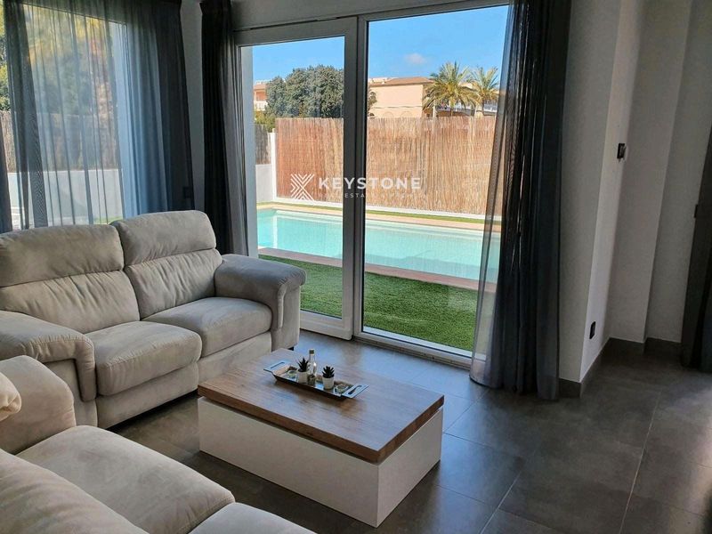 Будинок на продаж Ca